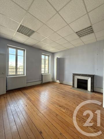 Appartement T4 à vendre  5 pièces - 123,10 m2 MOULINS - 03