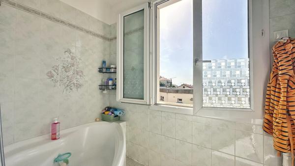 Immeuble de 65 m² à Royat