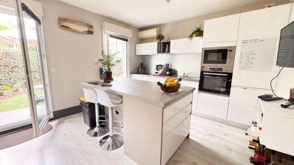 TRES BEL APPARTEMENT TYPE 3 AVEC JARDIN