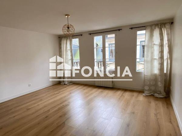 Location Studio 27.48 m² - 9 RUE ETOUPEE Rouen 76000