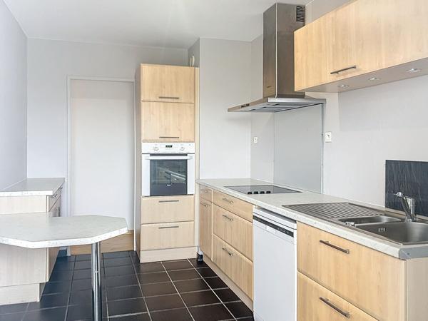 Location appartement Vandœuvre-lès-Nancy - 4 pièce(s) - 85 m² - 950 €/mois