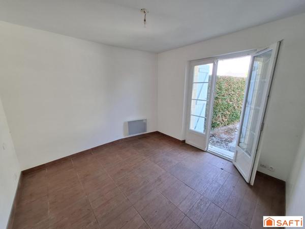 Maison Béarnaise composée de 2 logements, 7 pièces, 5 chambres