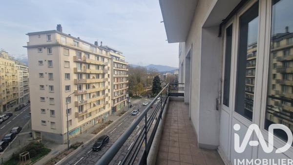 Location appartement 3 pièces 87 m² Grenoble