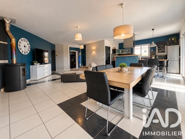 Maison à vendre 5 pièces 132 m² Le Soler