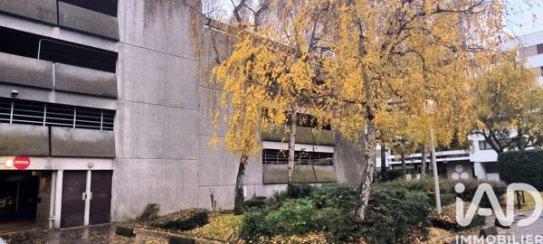 Parking à vendre 6 m² Évry