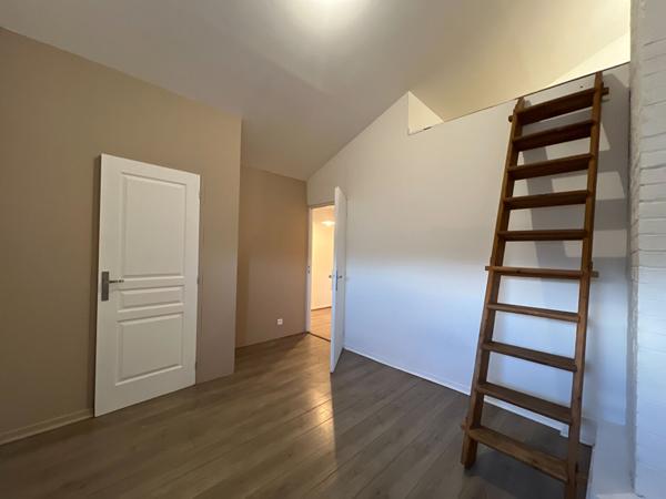 BAR LE DUC : appartement lumineux 6 pièces, 4 chambres, avec garage et jardin