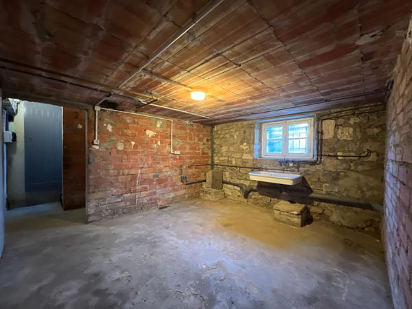 BAR LE DUC : appartement lumineux 6 pièces, 4 chambres, avec garage et jardin