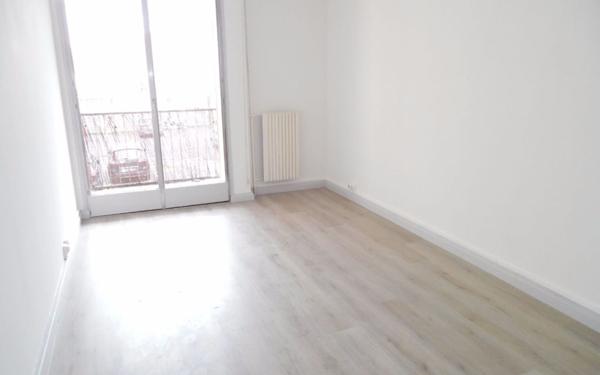 Appartement à vendre    3 pièces • 72 m2 Livry-Gargan