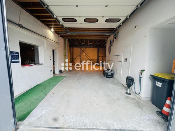 Local Commercial 6 pièces - 321 m²