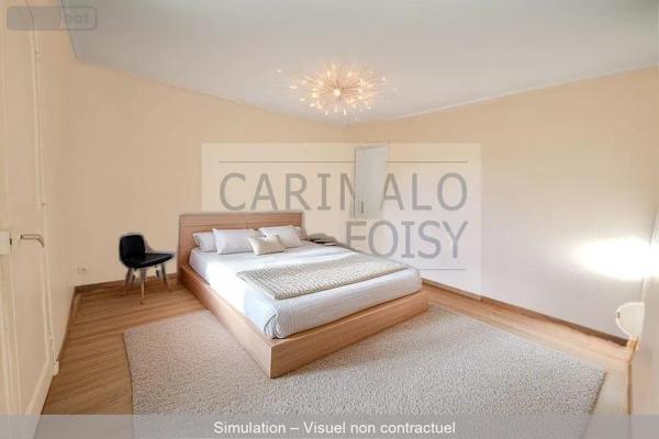 Maison à vendre à Cloyes-les-Trois-Rivières dans l'Eure-et-Loir (28220), ref : RCA/847   
Centre ville