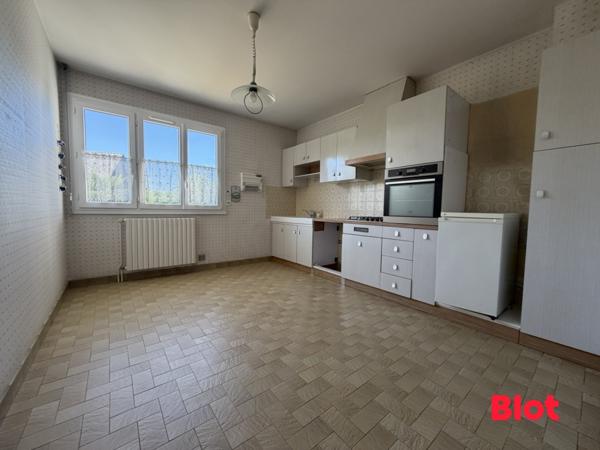 Maison 6 pièce(s)