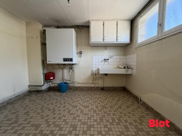 Maison 6 pièce(s)