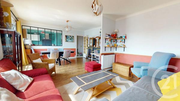 Maison à vendre  5 pièces - 115 m 2   ST HERBLAIN  - 44