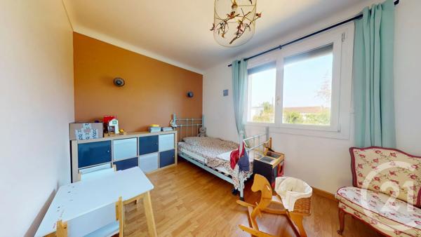 Maison à vendre  5 pièces - 115 m 2   ST HERBLAIN  - 44