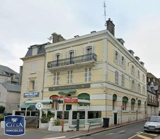 Appartement à louer 2 pièces 28m² Trouville-sur-Mer (14360)