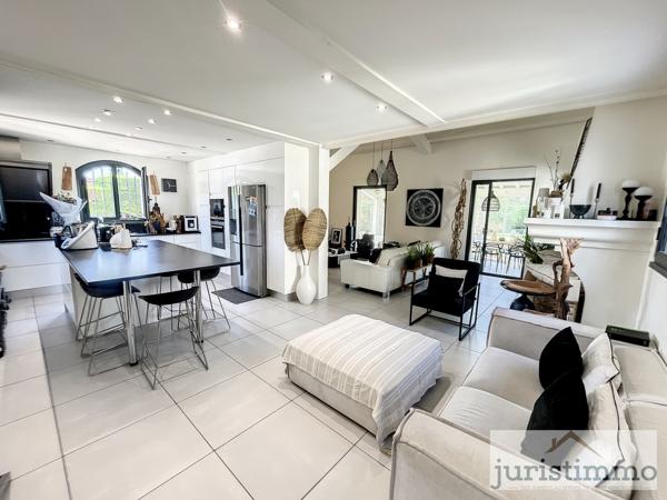 Piolenc (84420) Demeure d’exception à Piolenc – 210 m² habitables sur 4500 m² de terrain