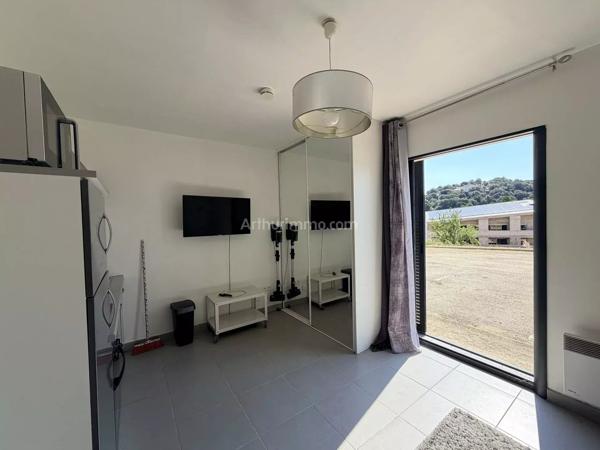 Vente                                                      Appartement
                        
                     1 pièces                      22 m2                     à Corte