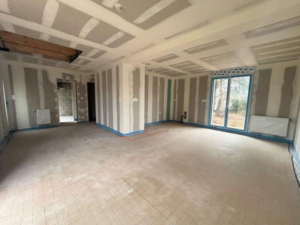 FEREL - Maison neuve au coeur du bourg