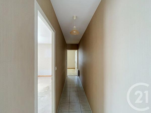 Maison à vendre  4 pièces - 107,73 m 2   LUCON  - 85