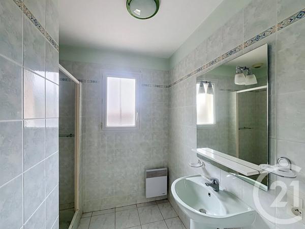 Maison à vendre  4 pièces - 107,73 m 2   LUCON  - 85