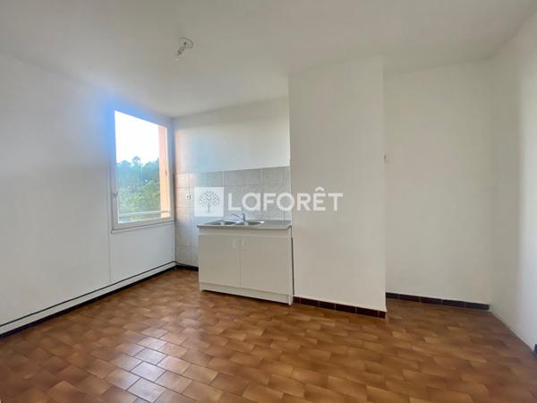 Location appartement Martigues - 4 pièce(s) - 75 m² - 990 €/mois