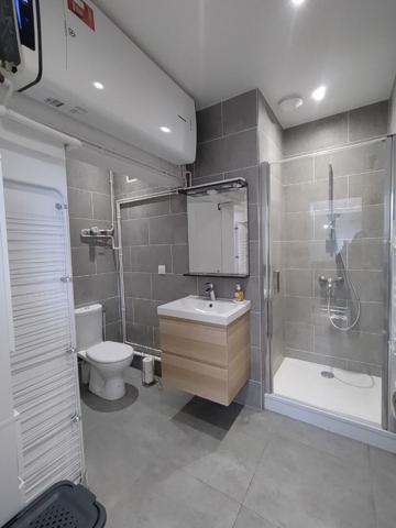 T2- meublé - Montreuil