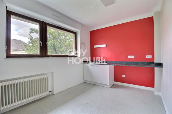 Maison spacieuse de 146 m² à ESSEY-LES-NANCY - PARC MARINGER