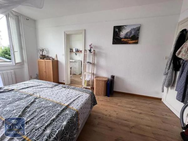 Appartement à louer 4 pièces 88.45m² Limoges (87000)