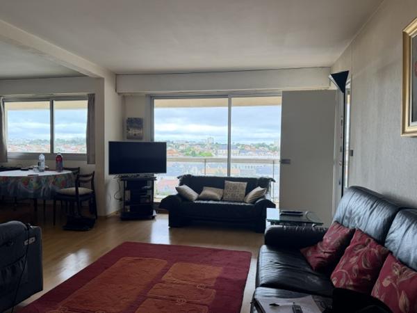 LA GENETTE – APPARTEMENT TYPE 3 – TERRASSE ET STATIONNEMENT