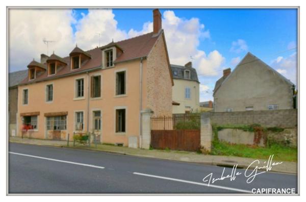 Dpt Cher (18), à vendre CULAN maison P6 de 227 m² - Terrain de 274,00 m²