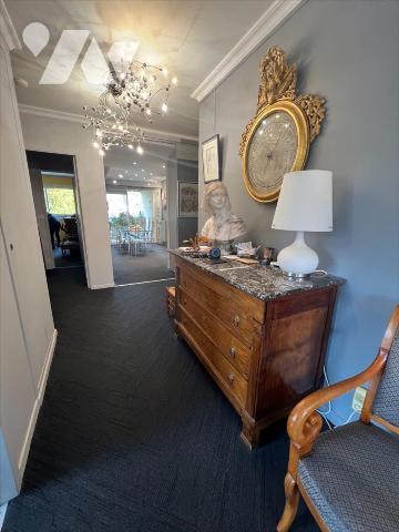 APPARTEMENT 5 PIECES 128m²