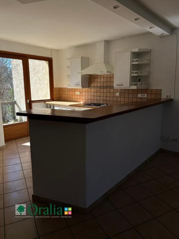 Appartement · Location Saint Cyr Au Mont D Or (69450) 3 pièces · 69m²