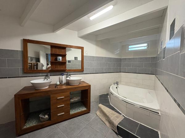 Maison familiale de 138m2 à Petit-Île