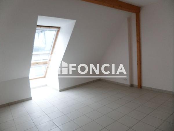 Location Appartement 2 pièces 35 m² - 5 AVENUE DE LA LIBERATION Cholet 49300