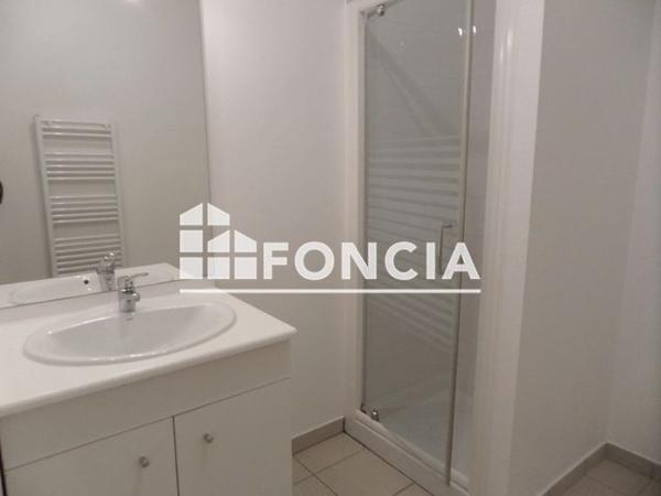 Location Appartement 2 pièces 35 m² - 5 AVENUE DE LA LIBERATION Cholet 49300