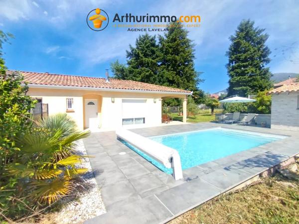 Vente                                                      Maison
                        
                     5 pièces                      120 m2                     à Foix