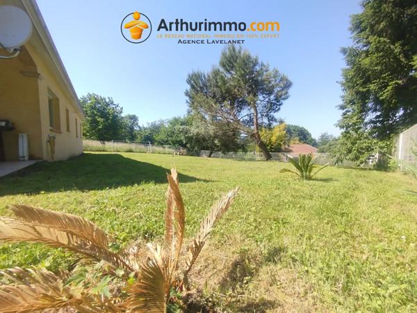 Vente                                                      Maison
                        
                     5 pièces                      120 m2                     à Foix