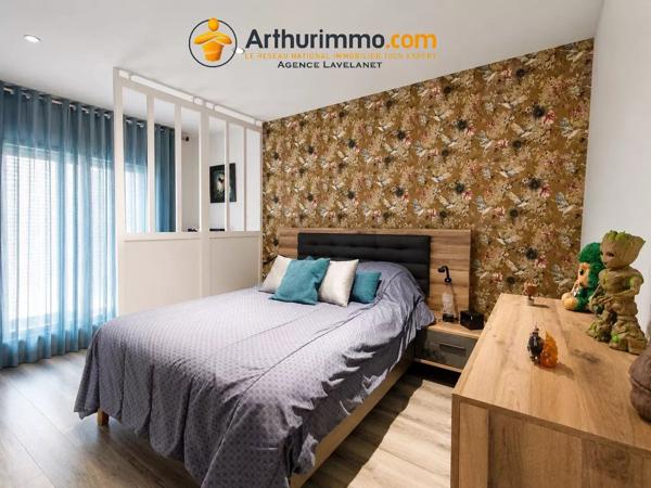 Vente                                                      Maison
                        
                     5 pièces                      120 m2                     à Foix