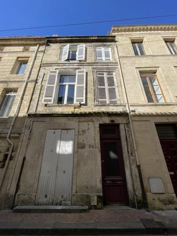 Immeuble à vendre 348 000 € Bordeaux 66 m² DPE D