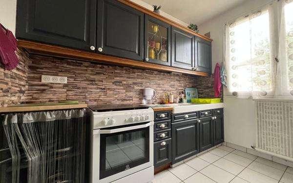 Maison à vendre    4 pièces •  Niort