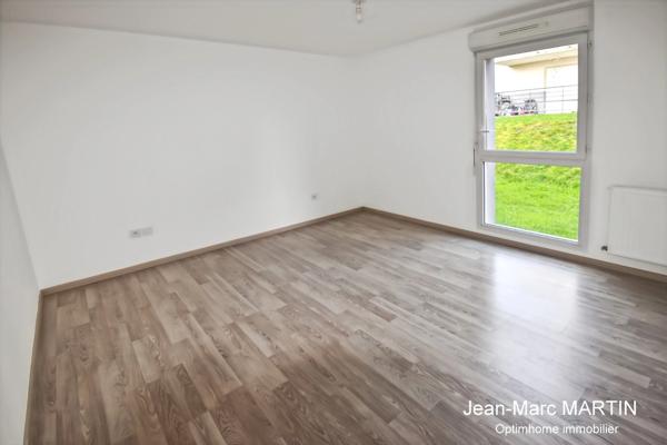 HAUBOURDIN – T3 EN REZ-DE-JARDIN AVEC EXTERIEUR – RESIDENCE RECENTE