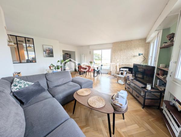Vaujours Duplex de 111m² avec terrasse de 20m²