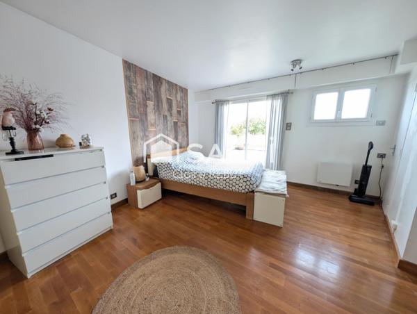 Vaujours Duplex de 111m² avec terrasse de 20m²