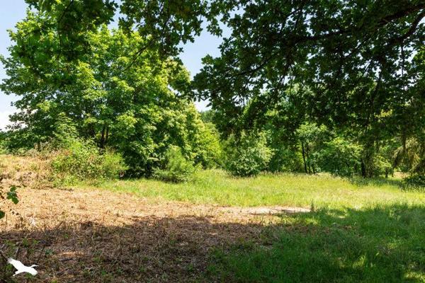 Maison à vendre 260 190 € Saint-Yrieix-la-Perche 4 p 175 m² DPE D