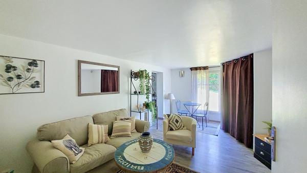 Maison à EQUEMAUVILLE, 14600 - 7 pièces 95m²