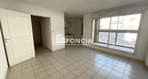 Location Appartement 2 pièces 42.56 m² - 18 RUE DU MAIL Rouen 76100