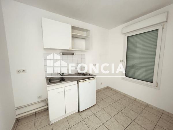 Location Appartement 2 pièces 42.56 m² - 18 RUE DU MAIL Rouen 76100