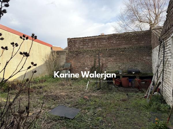 Courrières (62710) MAISON AVEC 3 GARAGES JARDIN ET COMBLES AMENAGEABLES FORT POTENTIEL