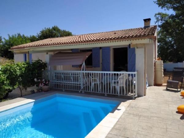 Villa Gonfaron 4 pièces, garage, piscine, jardin 564 m2