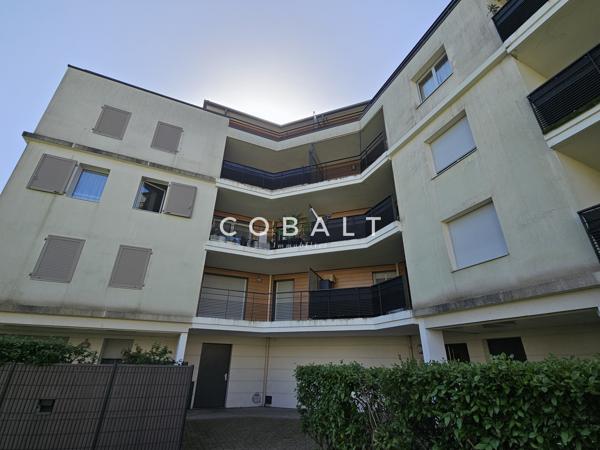 Superbe T3 récent avec grand balcon avec vue sur jardin
